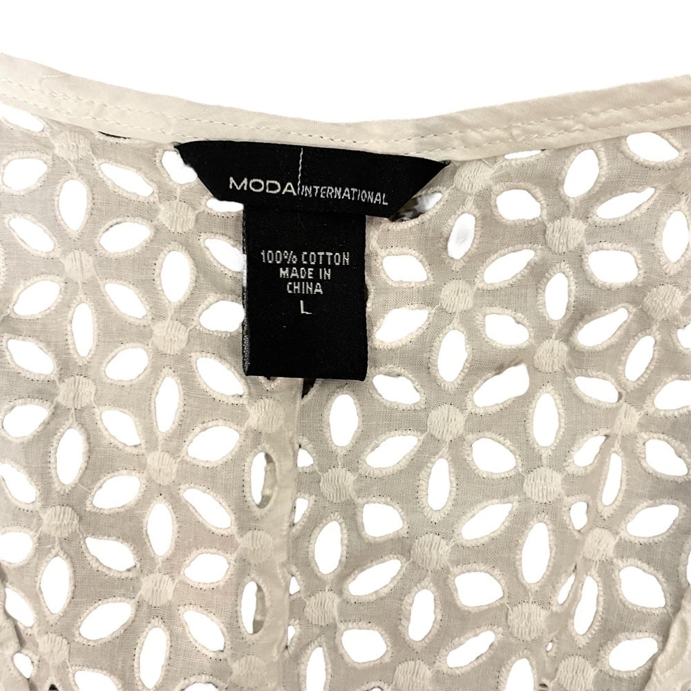 EUC Moda International vest, cotton eyelet fabric, white, size Large. - Picture 7 of 8
